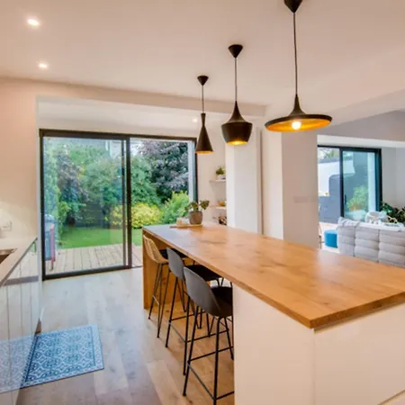 Ferienhaus Sublime Family In The Heart Of Nantes